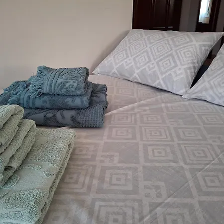 Aurora - Close To Macedonia Airport Kardia