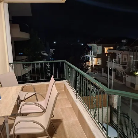 דירה Aurora - Close To Macedonia Airport *
