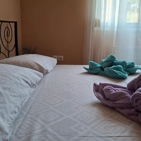 Apartment Aurora - Close To Macedonia Airport Kardia
