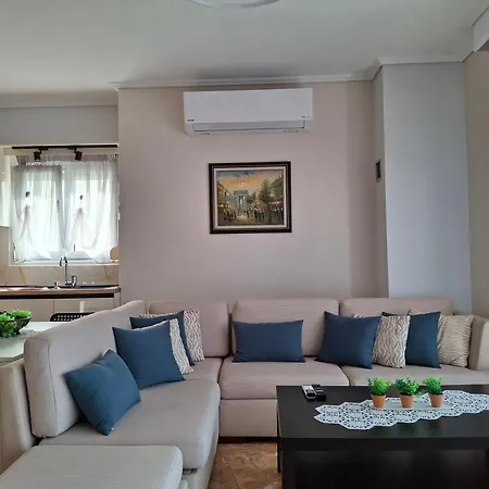 Apartment Aurora - Close To Macedonia Airport Kardia