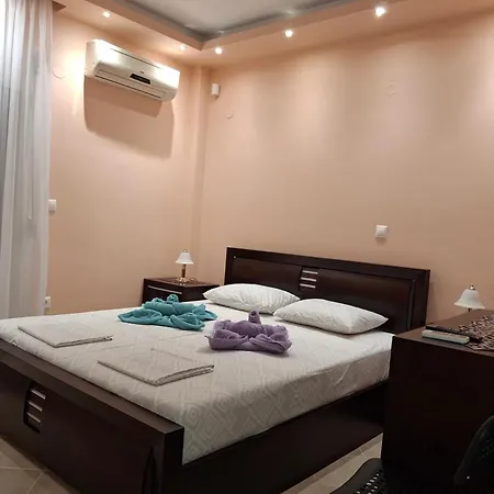 Apartment Aurora - Close To Macedonia Airport