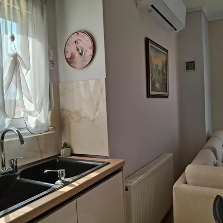Apartmán Aurora - Close To Macedonia Airport